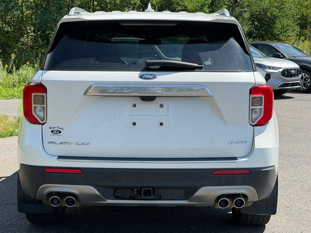 Certified 2024 Ford Explorer Platinum w/ Technology Package AWD/4WD image 24