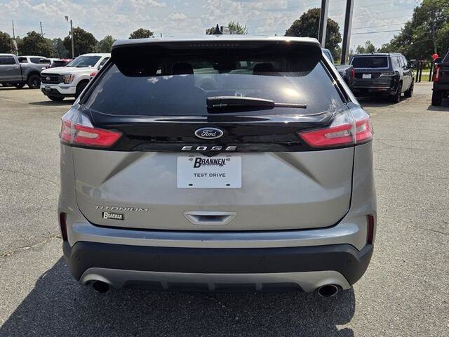 Certified 2024 Ford Edge Titanium AWD/4WD image 10