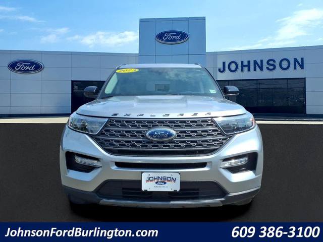 Certified 2023 Ford Explorer XLT w/ Equipment Group 202A AWD/4WD image 8
