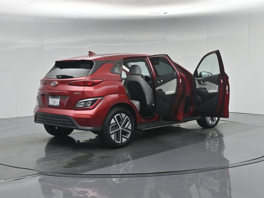 Used 2023 Hyundai Kona SEL FWD image 33