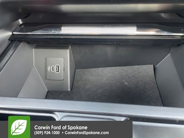 Certified 2025 Ford F150 Lariat image 36