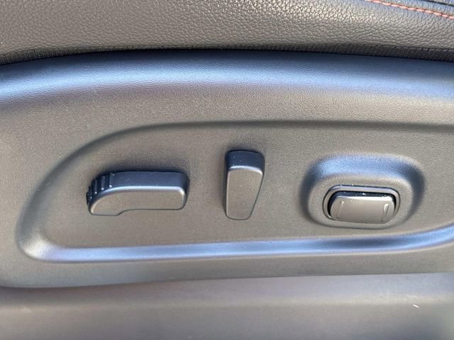 Used 2024 Nissan Titan PRO-4X w/ Pro-4x Convenience Package AWD/4WD image 27
