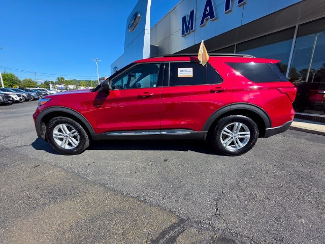 Certified 2024 Ford Explorer XLT w/ Class IV Trailer Tow Package AWD/4WD image 4