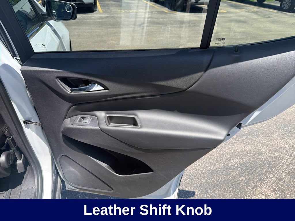 Used 2018 Chevrolet Equinox LT AWD/4WD image 24