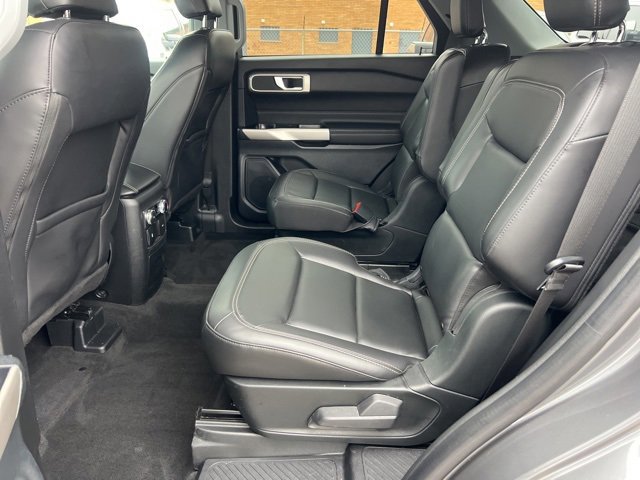 Certified 2022 Ford Explorer XLT w/ Equipment Group 202A image 20