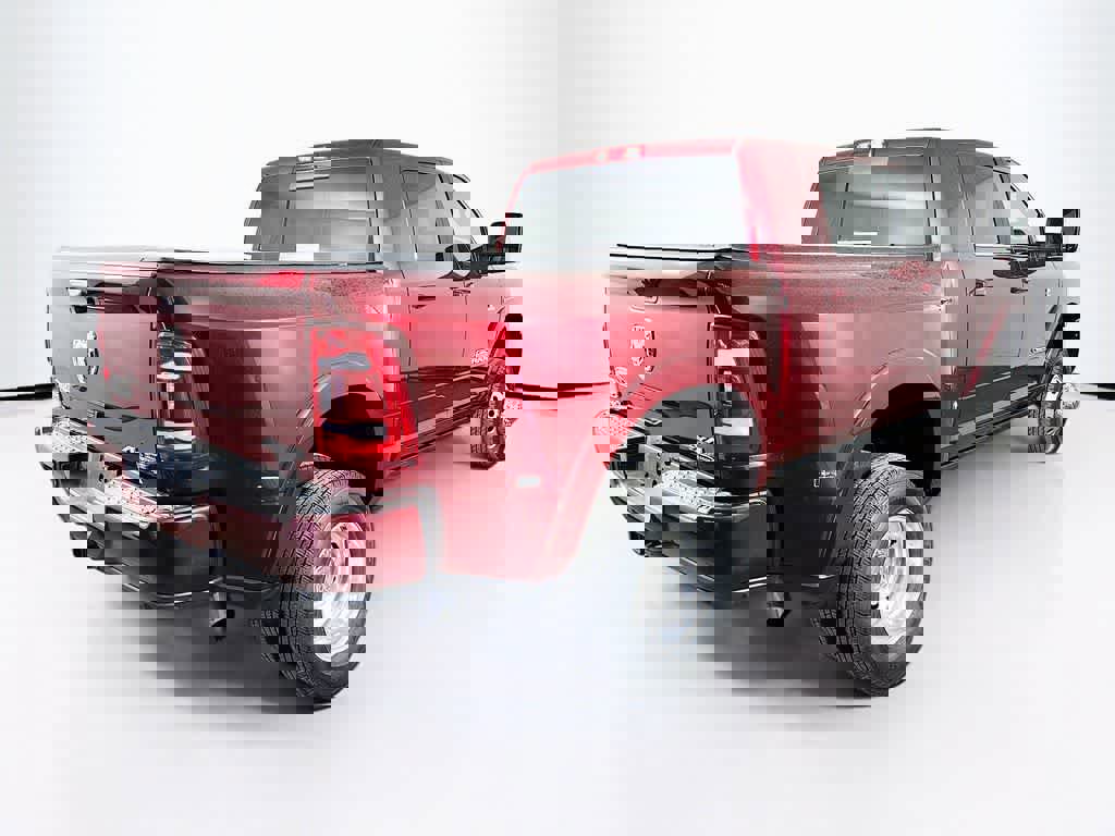 Used 2024 RAM 3500 Limited image 5