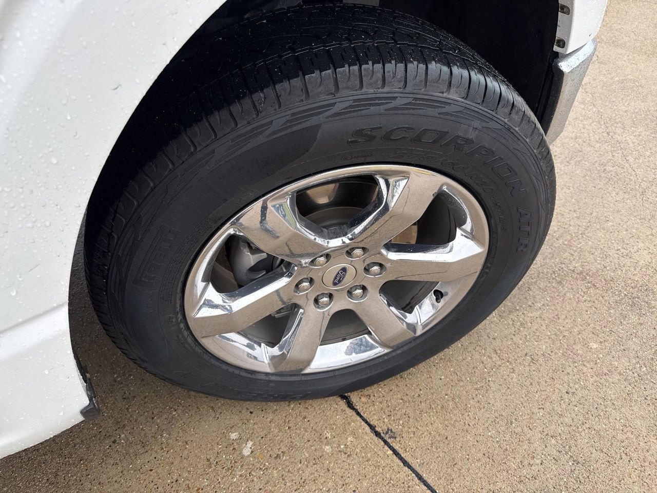 Certified 2023 Ford F150 Lariat w/ FX4 Off-Road Package AWD/4WD image 14