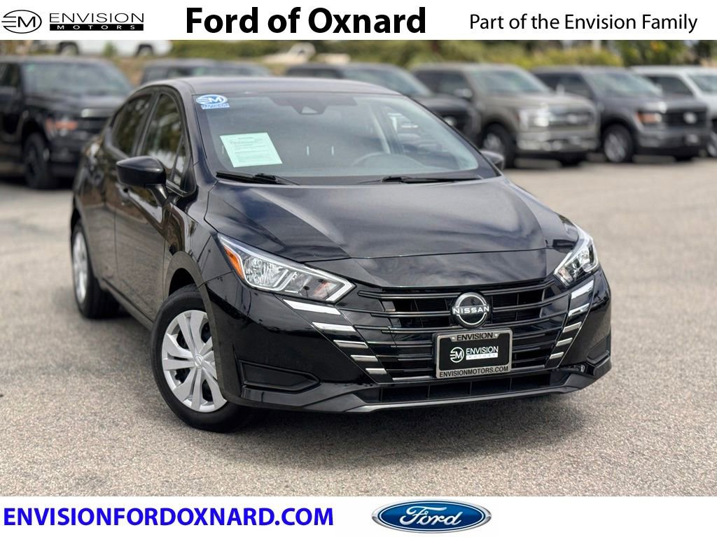 Used 2024 Nissan Versa S w/ Trunk Package