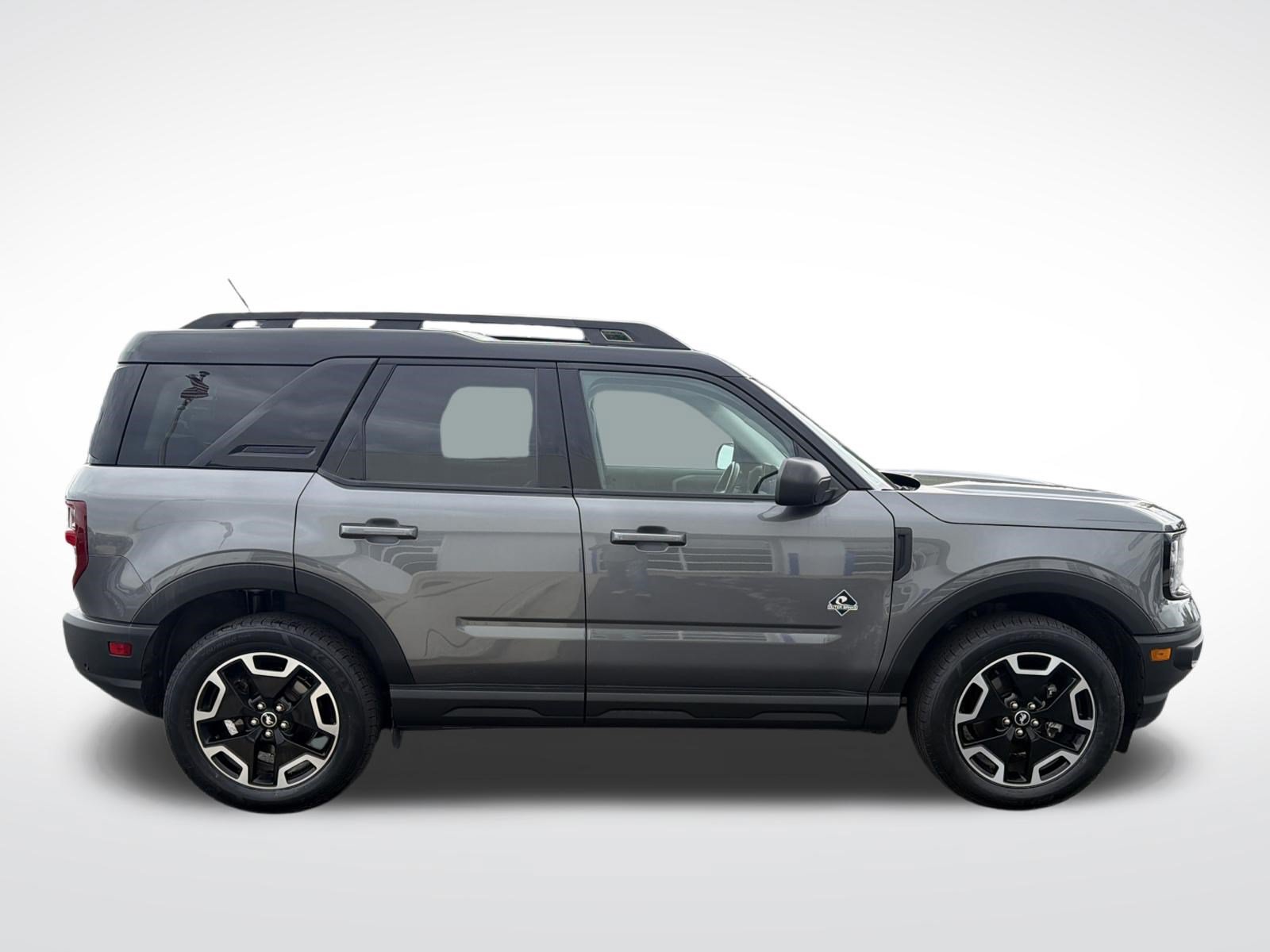 Certified 2023 Ford Bronco Sport Outer Banks w/ Tech Package AWD/4WD image 11