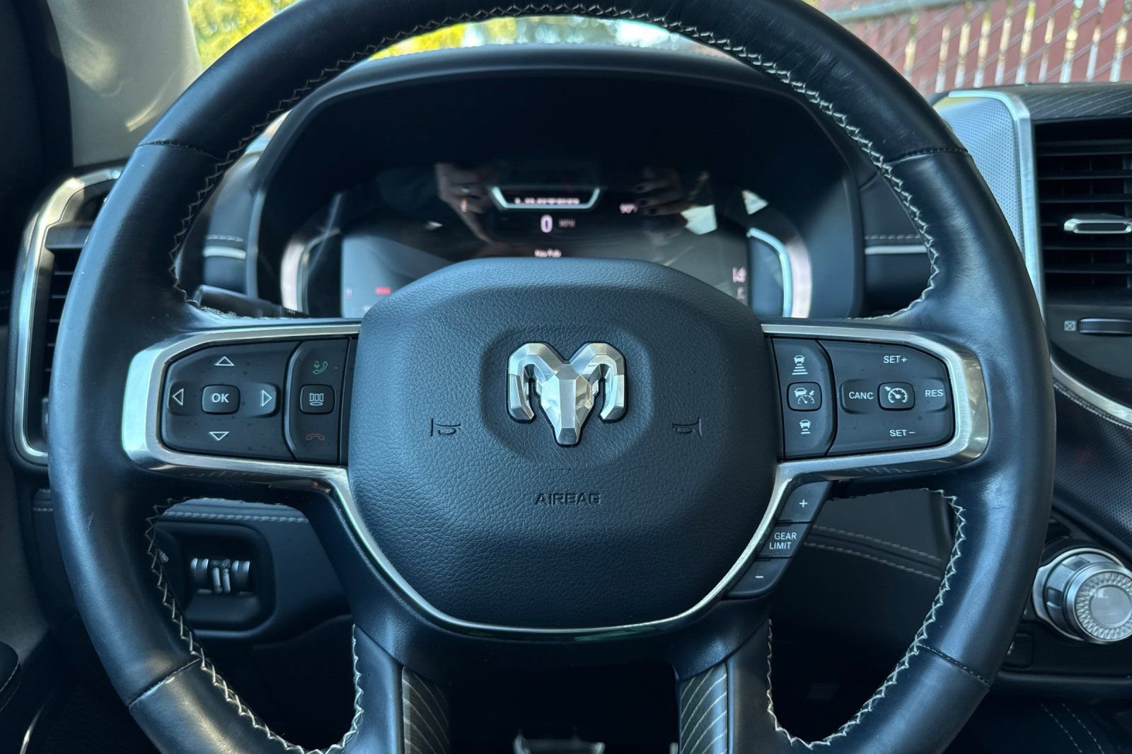 Used 2023 RAM 1500 Limited AWD/4WD image 21