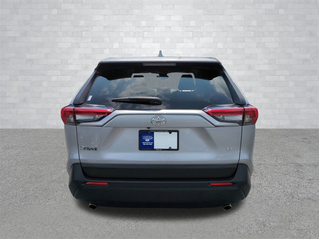 Used 2023 Toyota RAV4 LE image 4