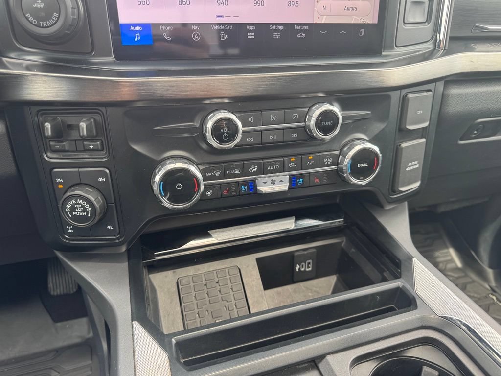 Certified 2024 Ford F250 Lariat w/ Lariat Ultimate Package AWD/4WD image 13