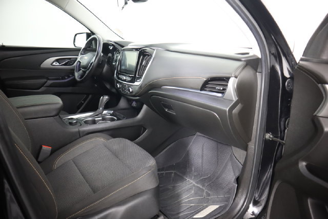 Used 2020 Chevrolet Traverse LT w/ Driver Confidence II Package AWD/4WD image 59