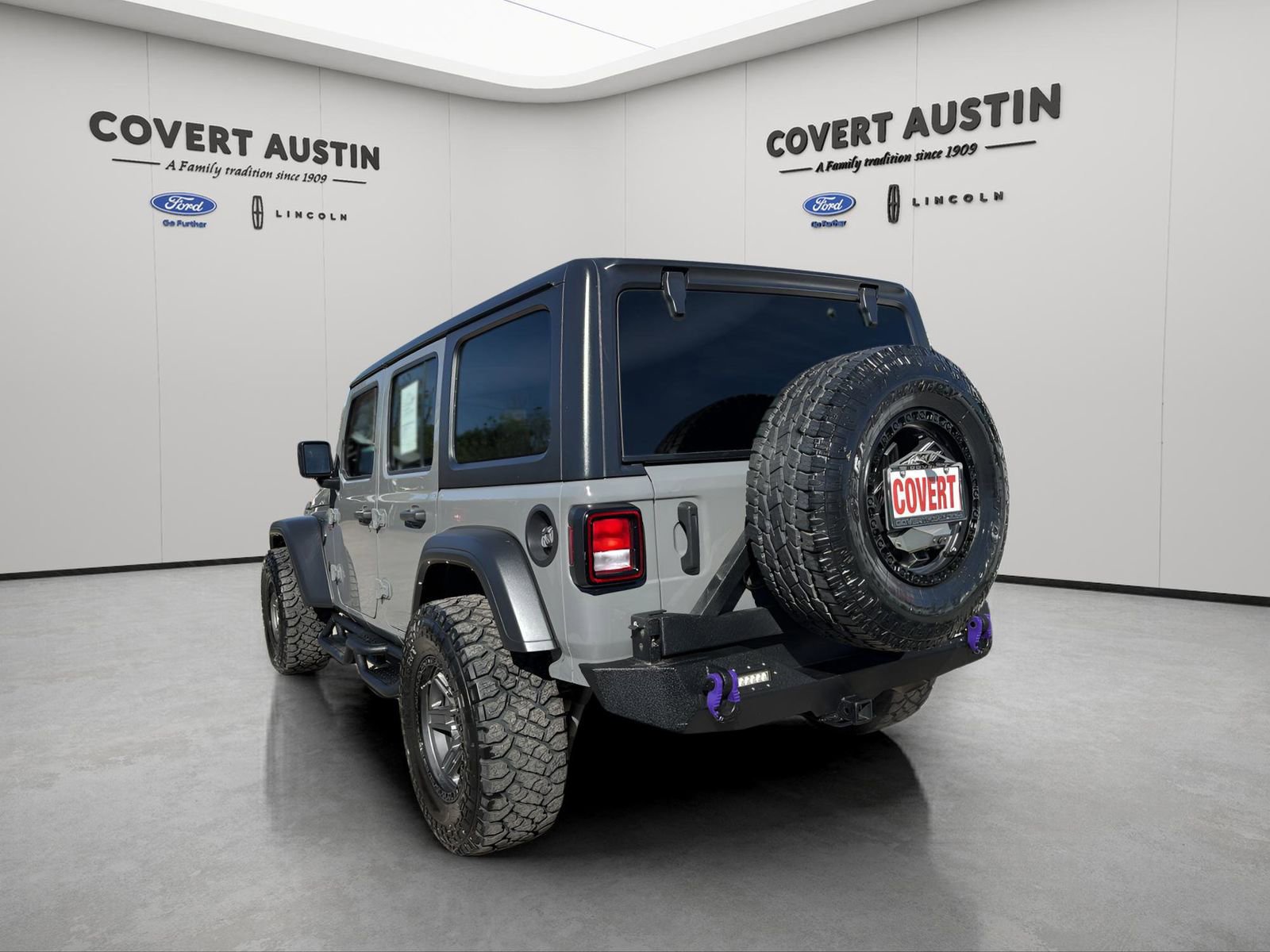 Used 2022 Jeep Wrangler Unlimited Sport AWD/4WD image 3