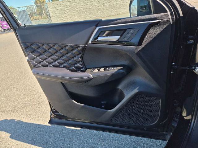 Used 2023 Mitsubishi Outlander SEL image 27