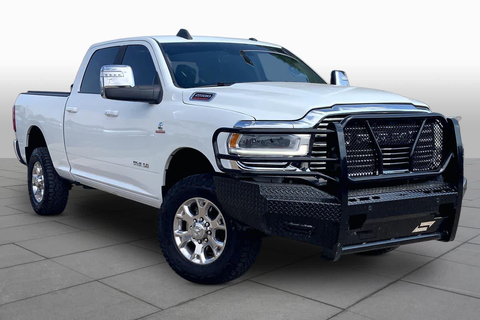 Used 2024 RAM 2500 Laramie w/ Safety Group AWD/4WD image 3