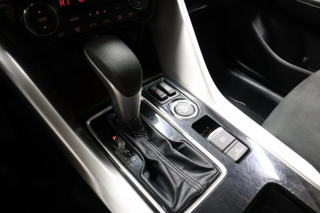 Used 2024 Mitsubishi Eclipse Cross SE image 33