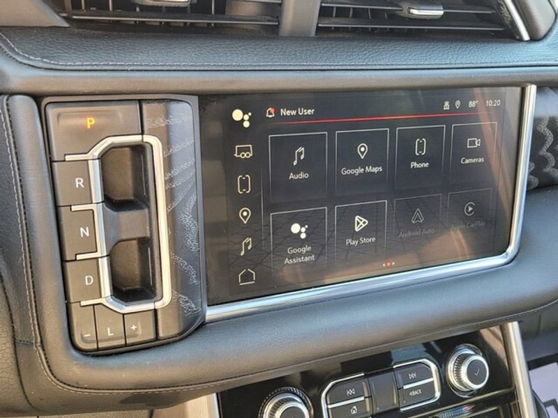 Used 2023 GMC Yukon Denali w/ Denali Reserve Package image 23