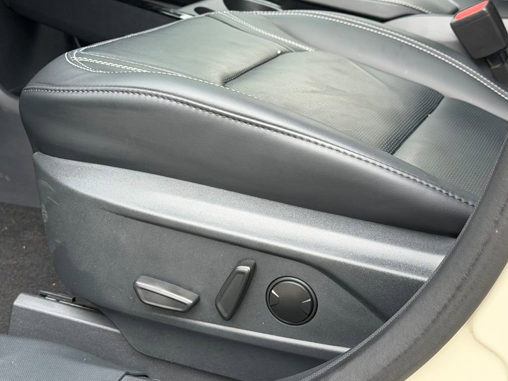 Certified 2025 Ford Mustang Mach-E Premium AWD/4WD image 19