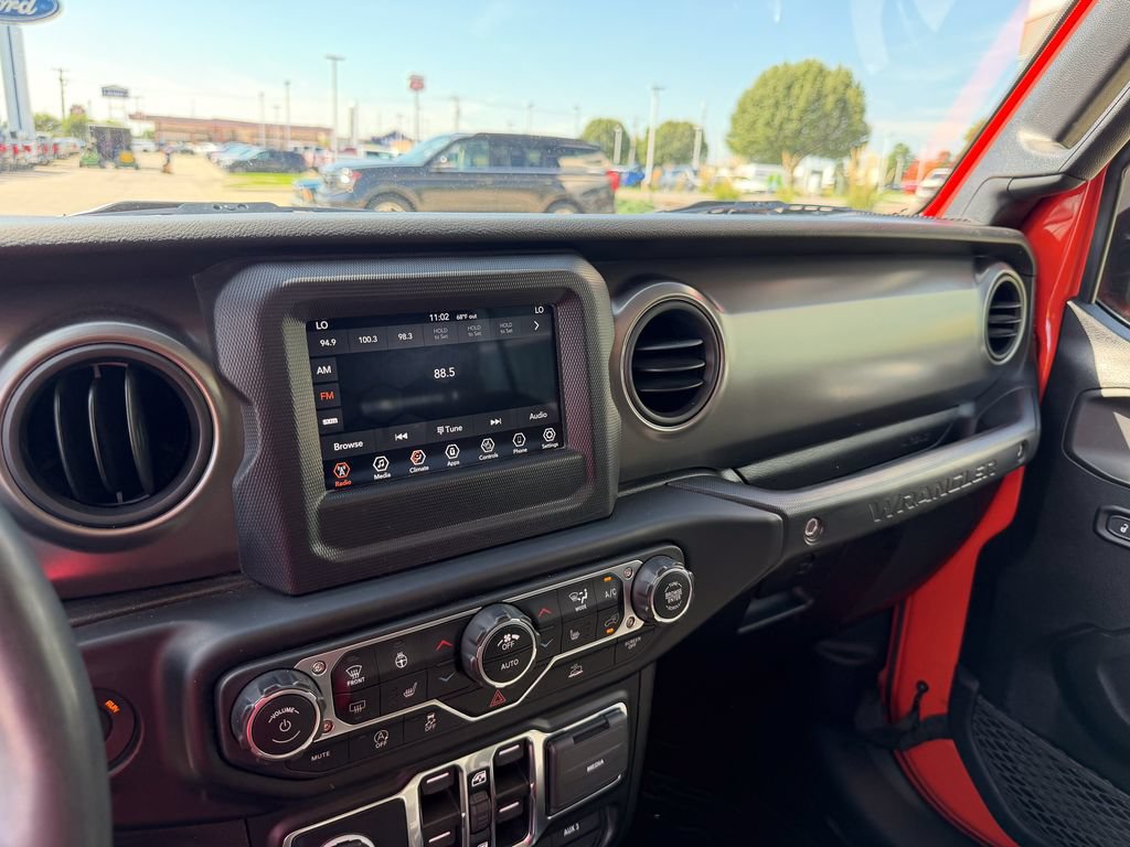 Used 2023 Jeep Wrangler Unlimited Sport AWD/4WD image 18
