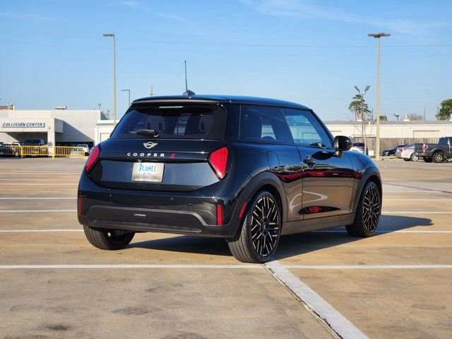Used 2025 MINI Cooper S image 3