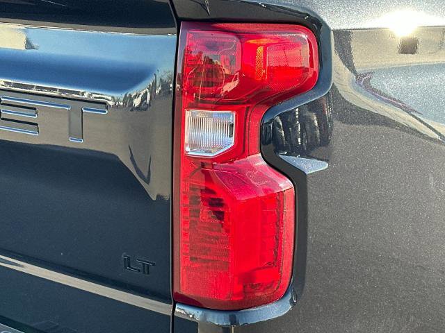 Used 2022 Chevrolet Silverado 1500 LT w/ All Star Edition Plus image 24