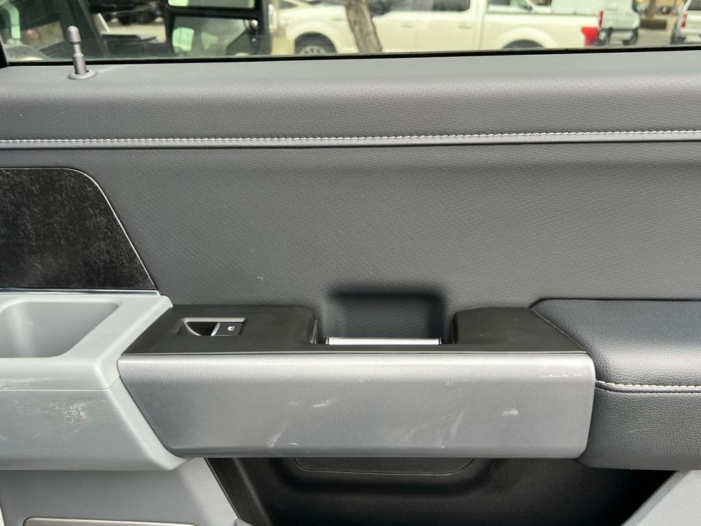 Certified 2022 Ford F150 XLT w/ Equipment Group 302A High image 40