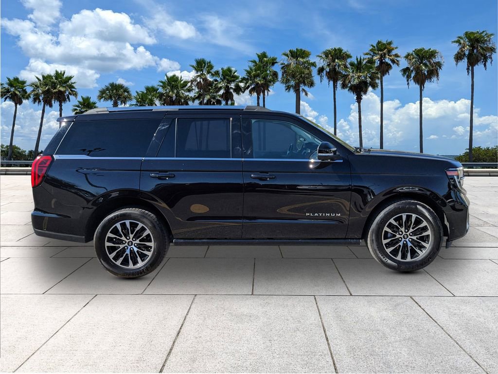 Certified 2025 Ford Expedition Platinum image 9
