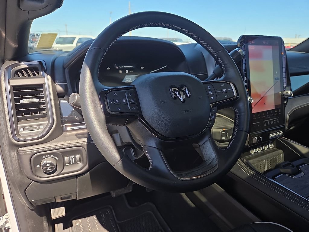 Used 2025 RAM 3500 Limited image 25