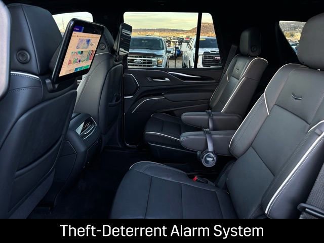 Used 2024 Cadillac Escalade Sport w/ LPO, ONYX Package image 17