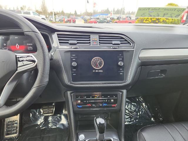 Used 2024 Volkswagen Tiguan SE R-Line image 25