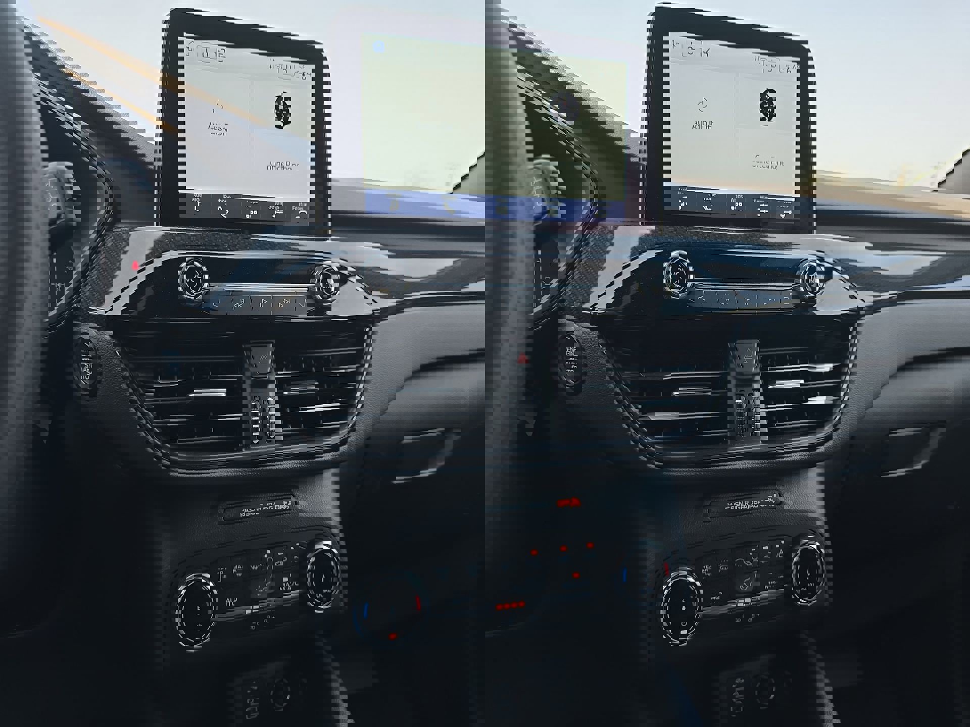 Certified 2025 Ford Escape ST-Line image 16