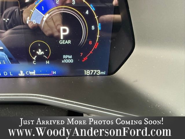 Used 2024 Chevrolet Colorado Trail Boss w/ Advanced Trailering Package image 11