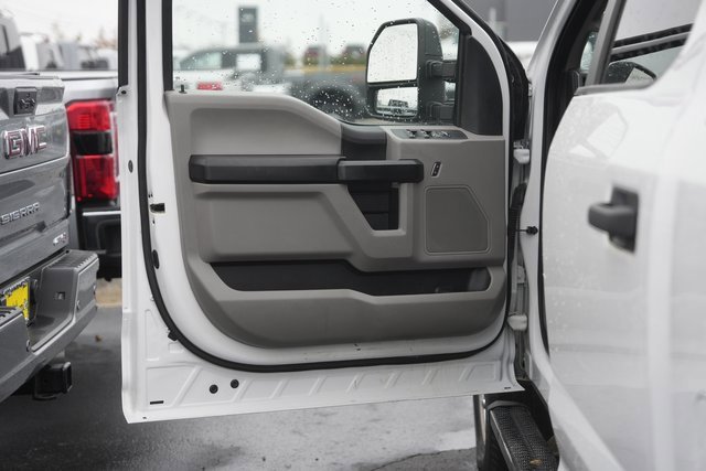 Certified 2019 Ford F250 XL w/ Power Equipment Group image 29