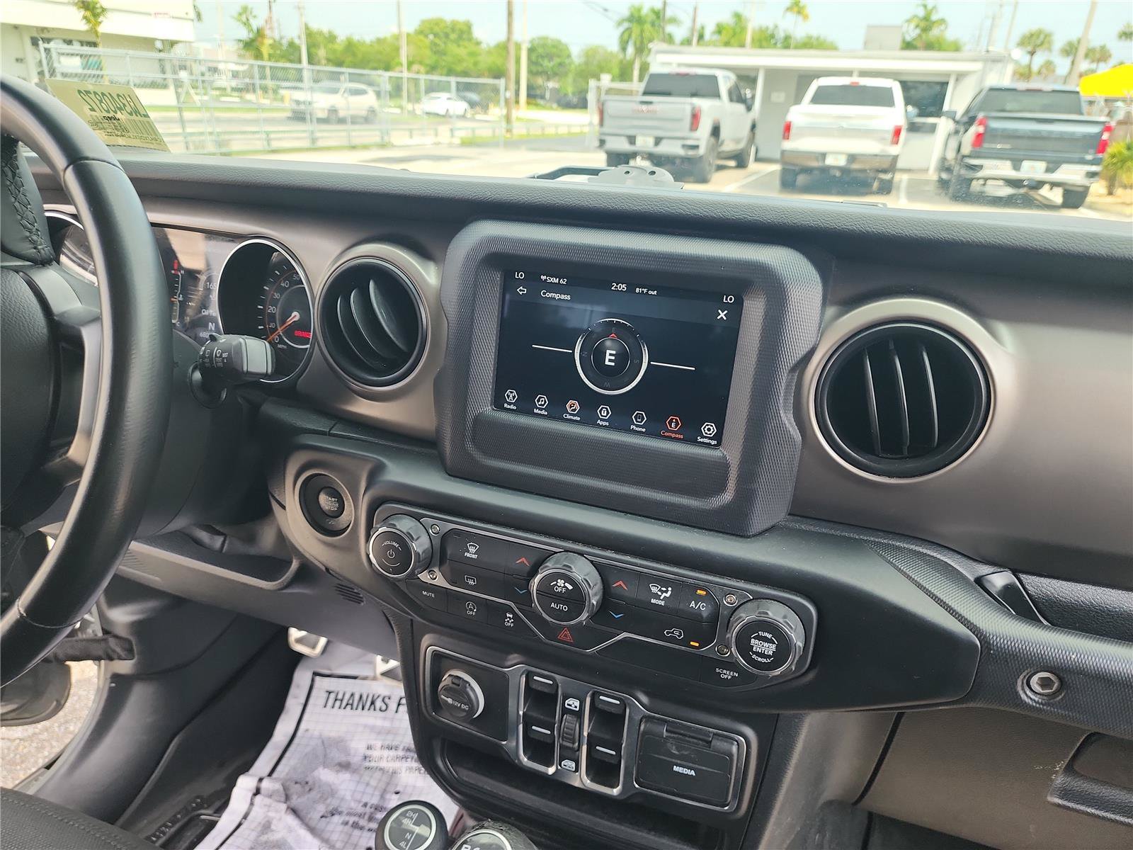 Used 2020 Jeep Wrangler Unlimited Sport S AWD/4WD image 28