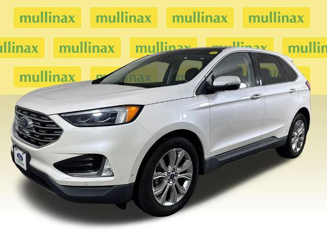 Certified 2019 Ford Edge Titanium w/ Equipment Group 301A FWD image 15