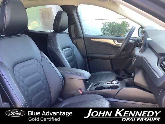 Certified 2023 Ford Escape Platinum w/ Premium Technology Package AWD/4WD image 27