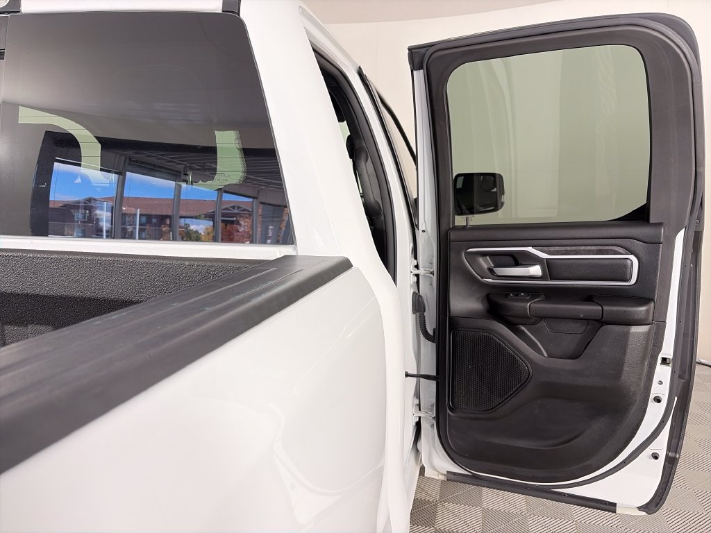 Used 2022 RAM 1500 Big Horn AWD/4WD image 29