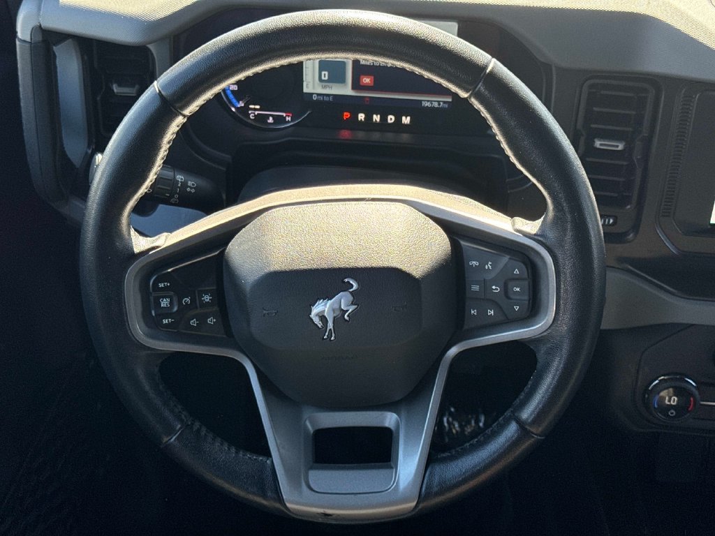 Certified 2023 Ford Bronco Big Bend w/ Sasquatch Package AWD/4WD image 11
