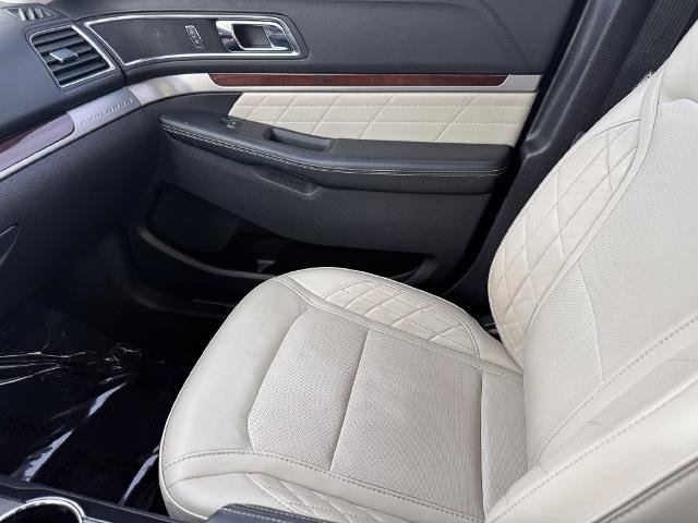 Certified 2019 Ford Explorer Platinum AWD/4WD image 25