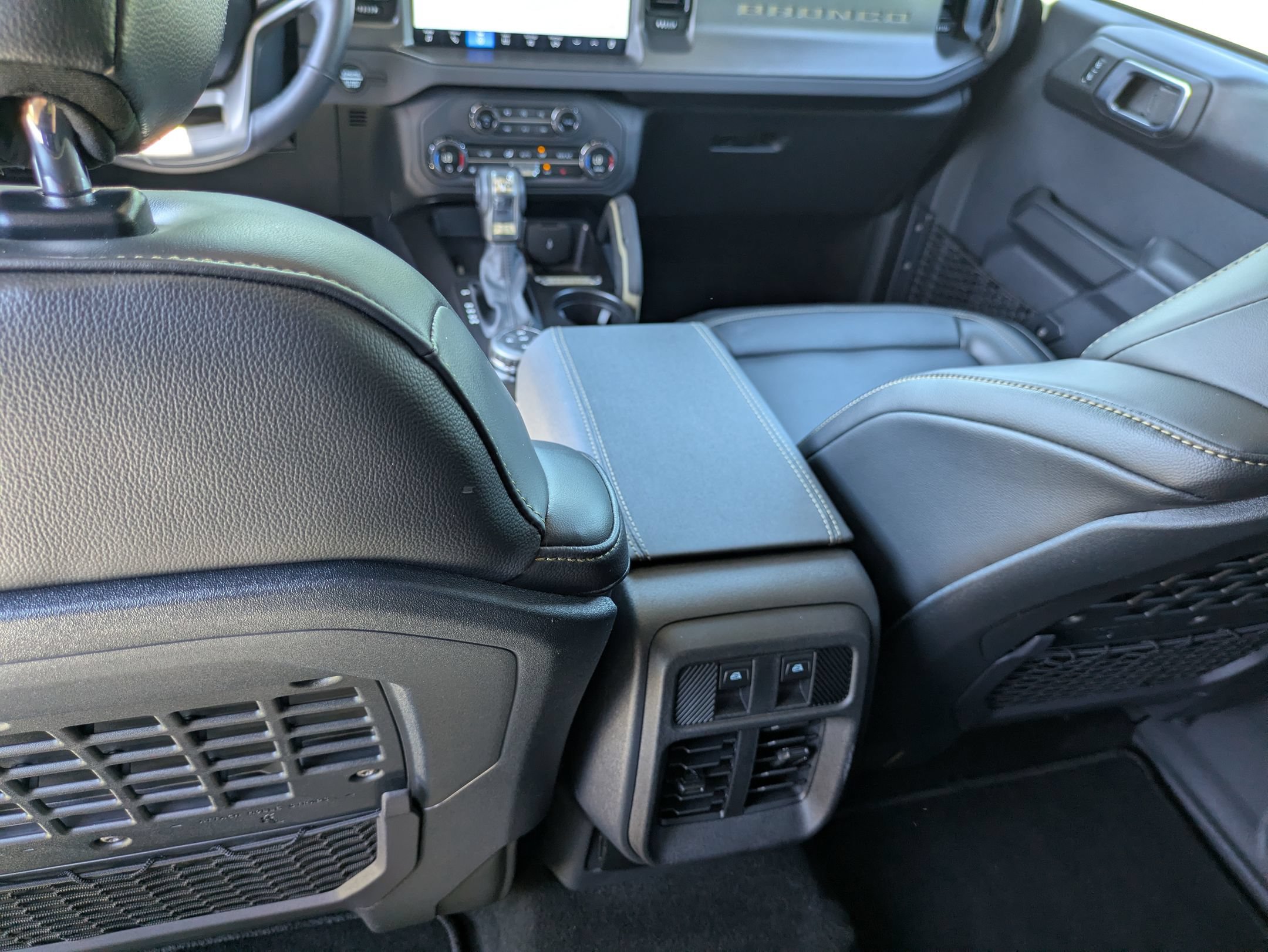 Certified 2025 Ford Bronco Badlands AWD/4WD image 34