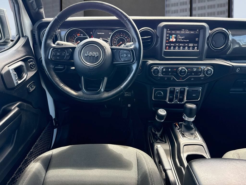 Used 2021 Jeep Wrangler Unlimited Sport AWD/4WD image 18