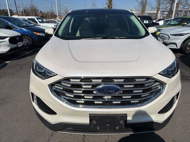Certified 2019 Ford Edge Titanium w/ Equipment Group 301A image 7