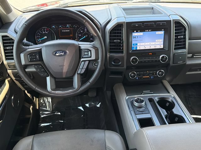 Certified 2018 Ford Expedition XLT w/ Equipment Group 202A RWD image 24