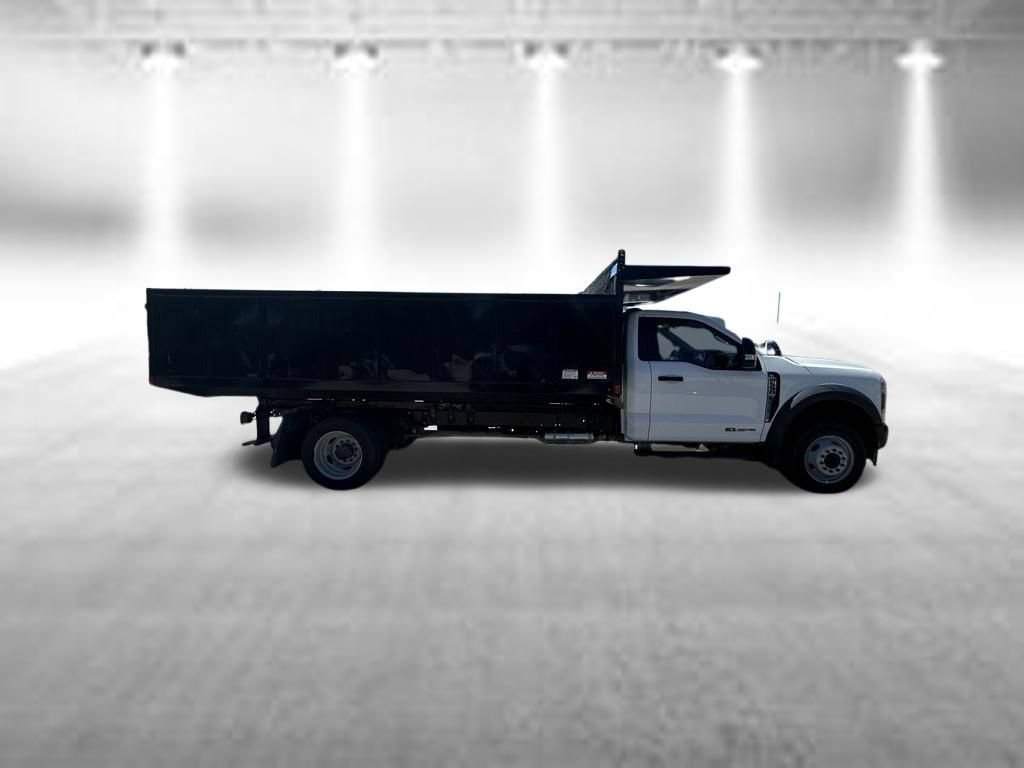 Certified 2024 Ford F550 2WD Regular Cab Super Duty image 3