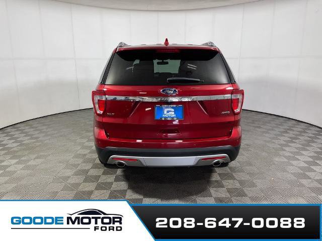 Certified 2017 Ford Explorer XLT w/ Equipment Group 202A image 3