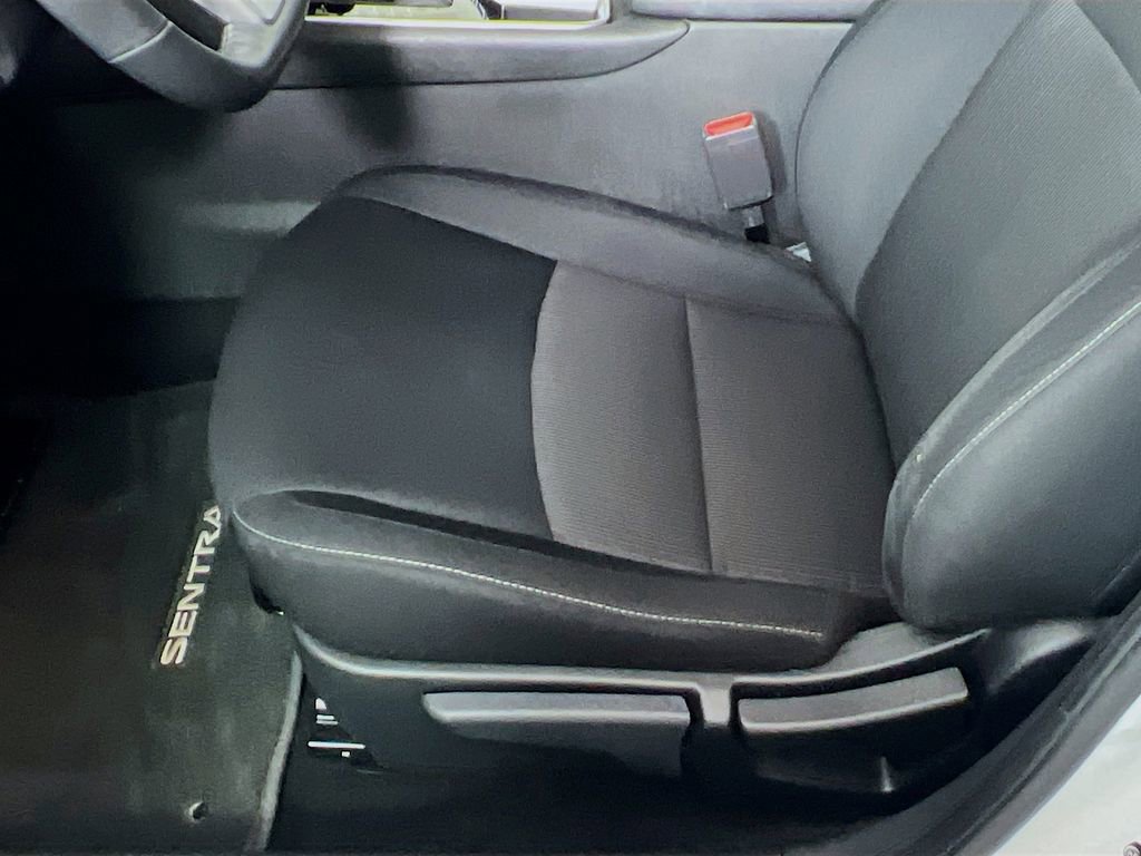 Used 2023 Nissan Sentra SV FWD image 19