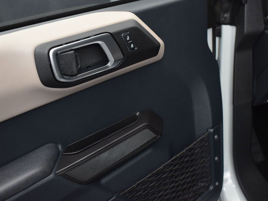 Certified 2024 Ford Bronco Wildtrak image 9