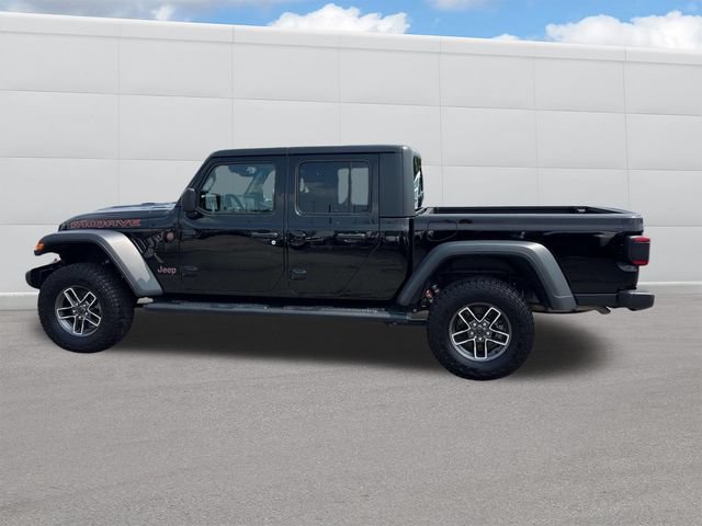 Used 2025 Jeep Gladiator Mojave w/ Safety Group AWD/4WD video 2