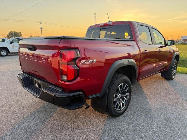 Used 2023 Chevrolet Colorado Z71 w/ Z71 Convenience Package 2 AWD/4WD image 4